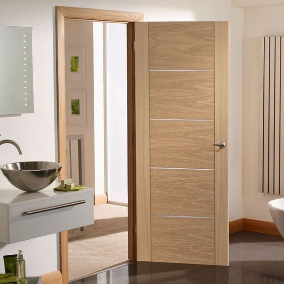 Elegant solid interior HDF MDF wooden door for room