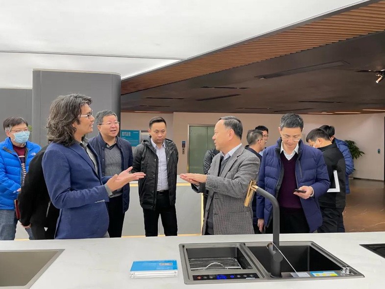Plaatsvervangend burgemeester van Foshan bezocht HIGOLD voor onderzoek en begeleiding Plaatsvervangend burgemeester van Foshan bezocht HIGOLD voor onderzoek en begeleiding
