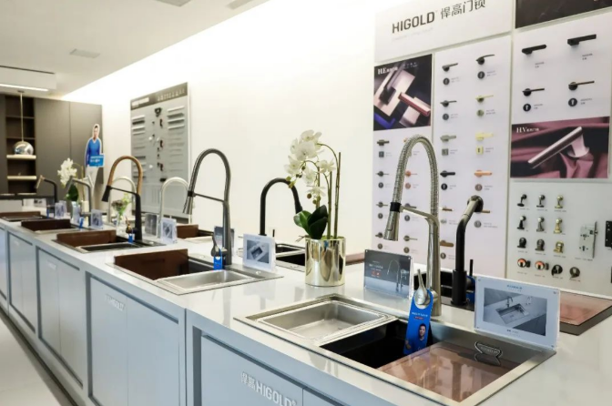 titoli! La conferenza di lancio di nuovi prodotti di Higold nella stazione di Wuxi ridefinisce l'hardware funzionale!