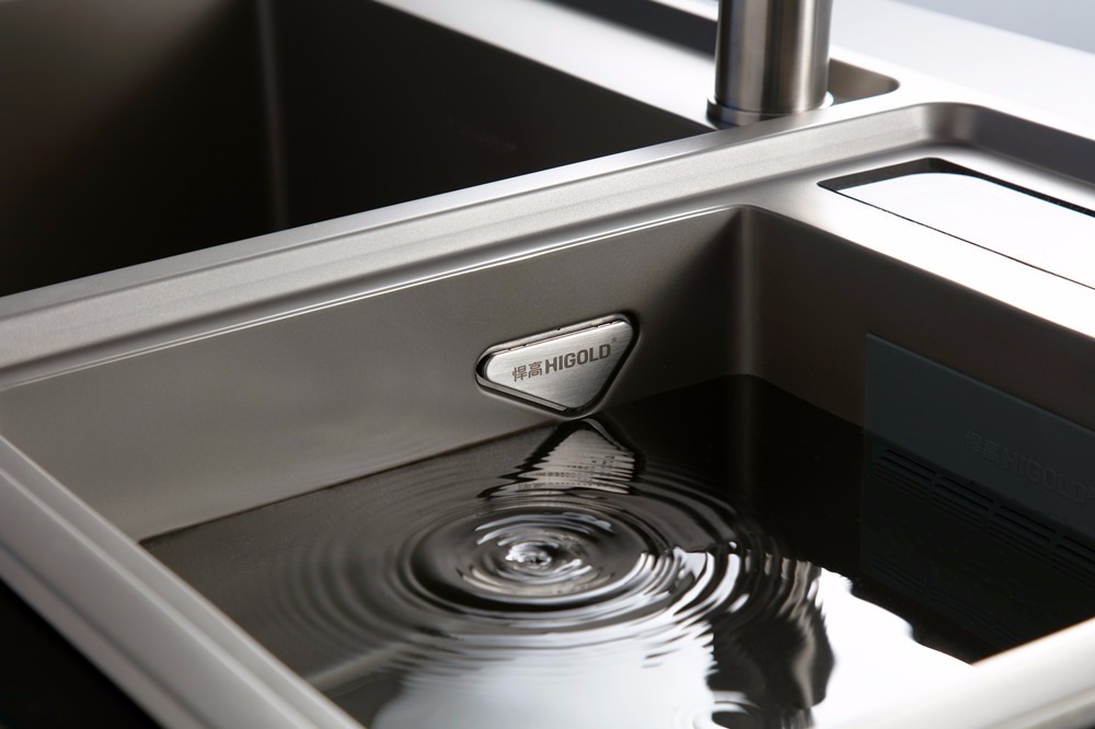 Kitchen double bowl sink