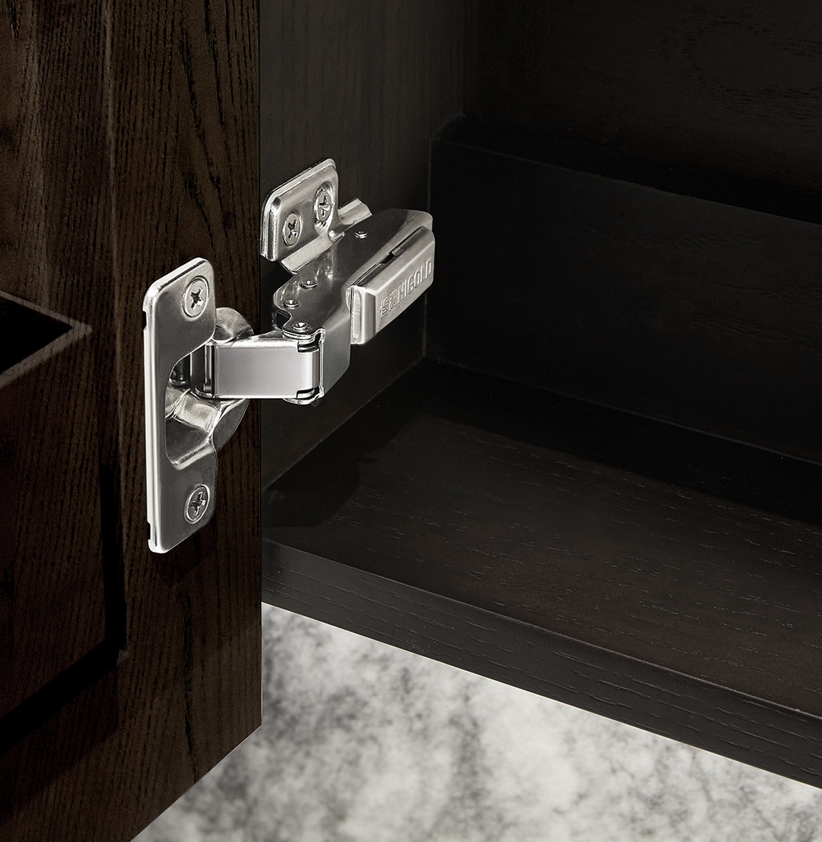 led mirror cabinet