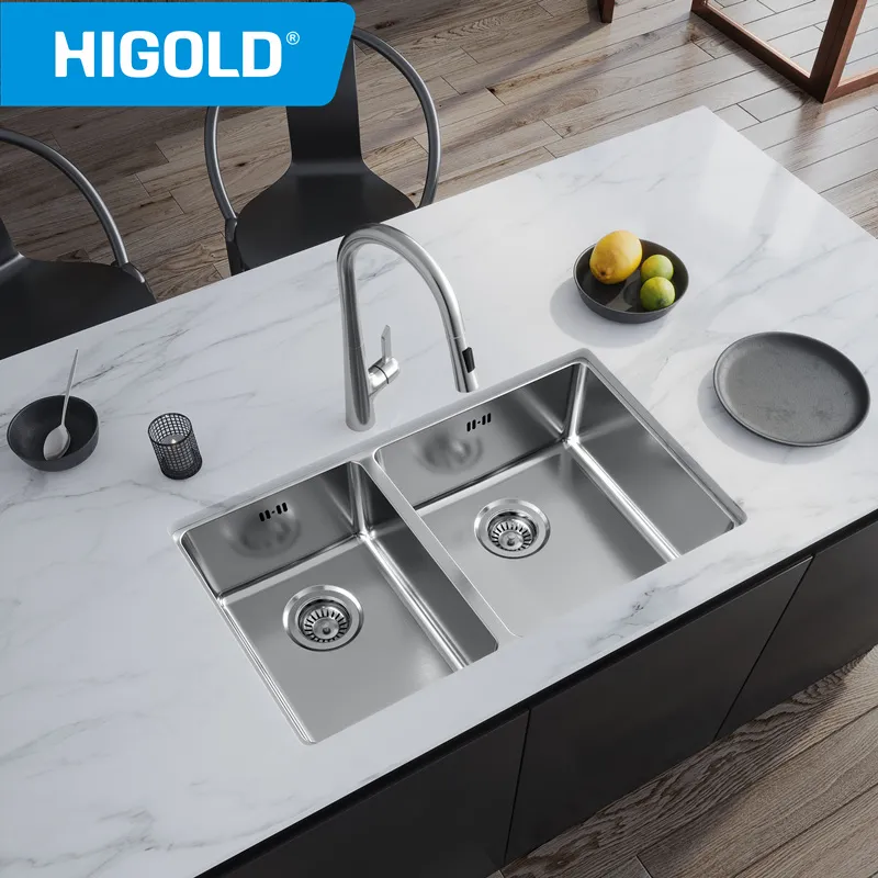 Tutti i lavelli in acciaio inox presentano macchie d'acqua? Tutti i lavelli in acciaio inox presentano macchie d'acqua?