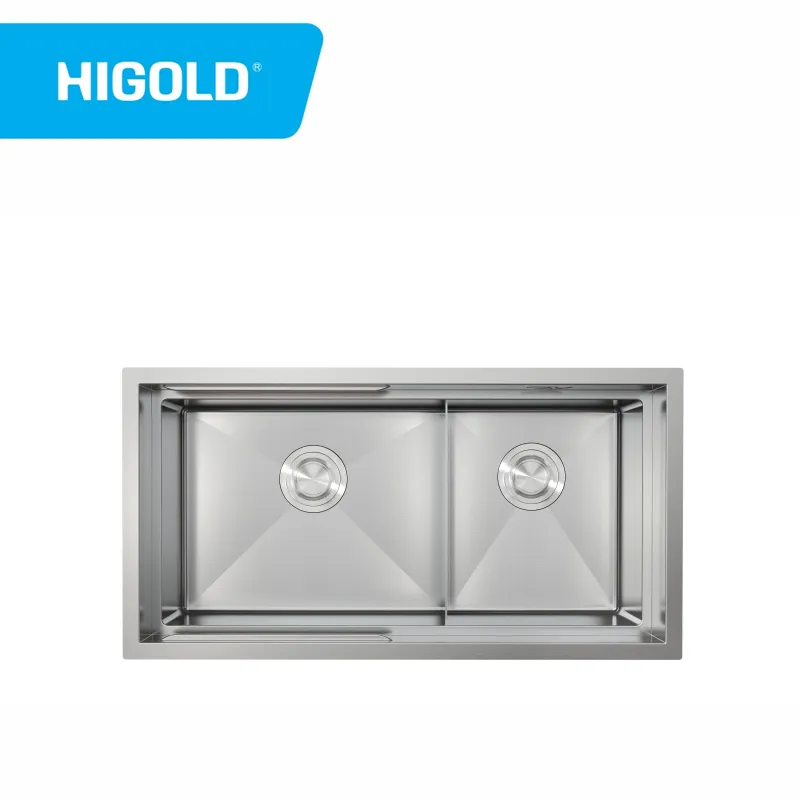 Perché le persone hanno due lavandini in cucina? Perché le persone hanno due lavandini in cucina?