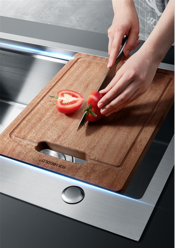 stainless steel sink