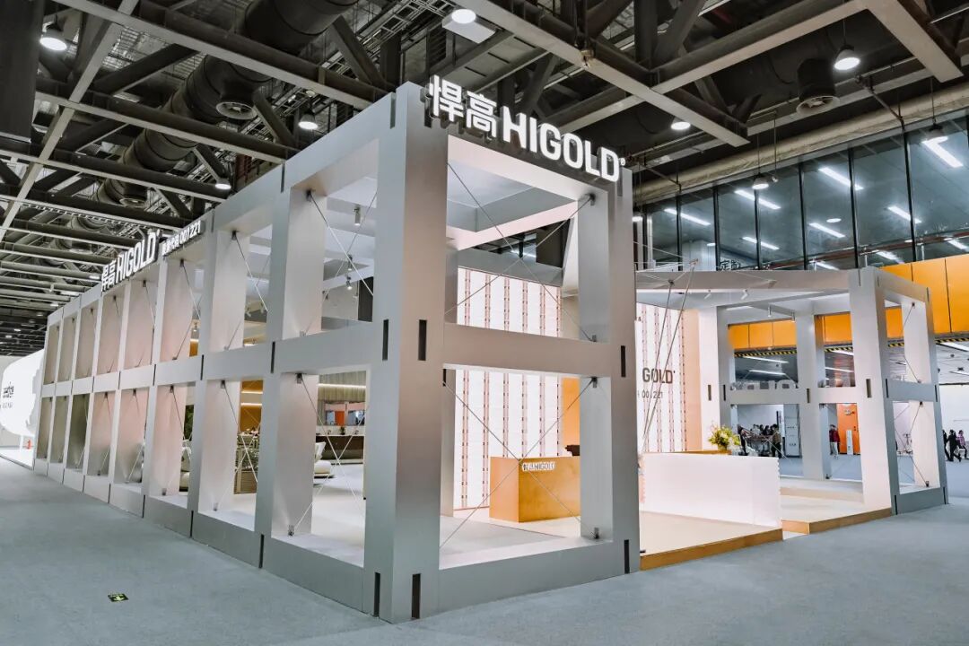جناح هيغولد للأجهزة الذكية الأصلية يبرز كمعلم بارز لجذب أعداد هائلة من الزوار في أسبوع قوانغتشو للتصميم