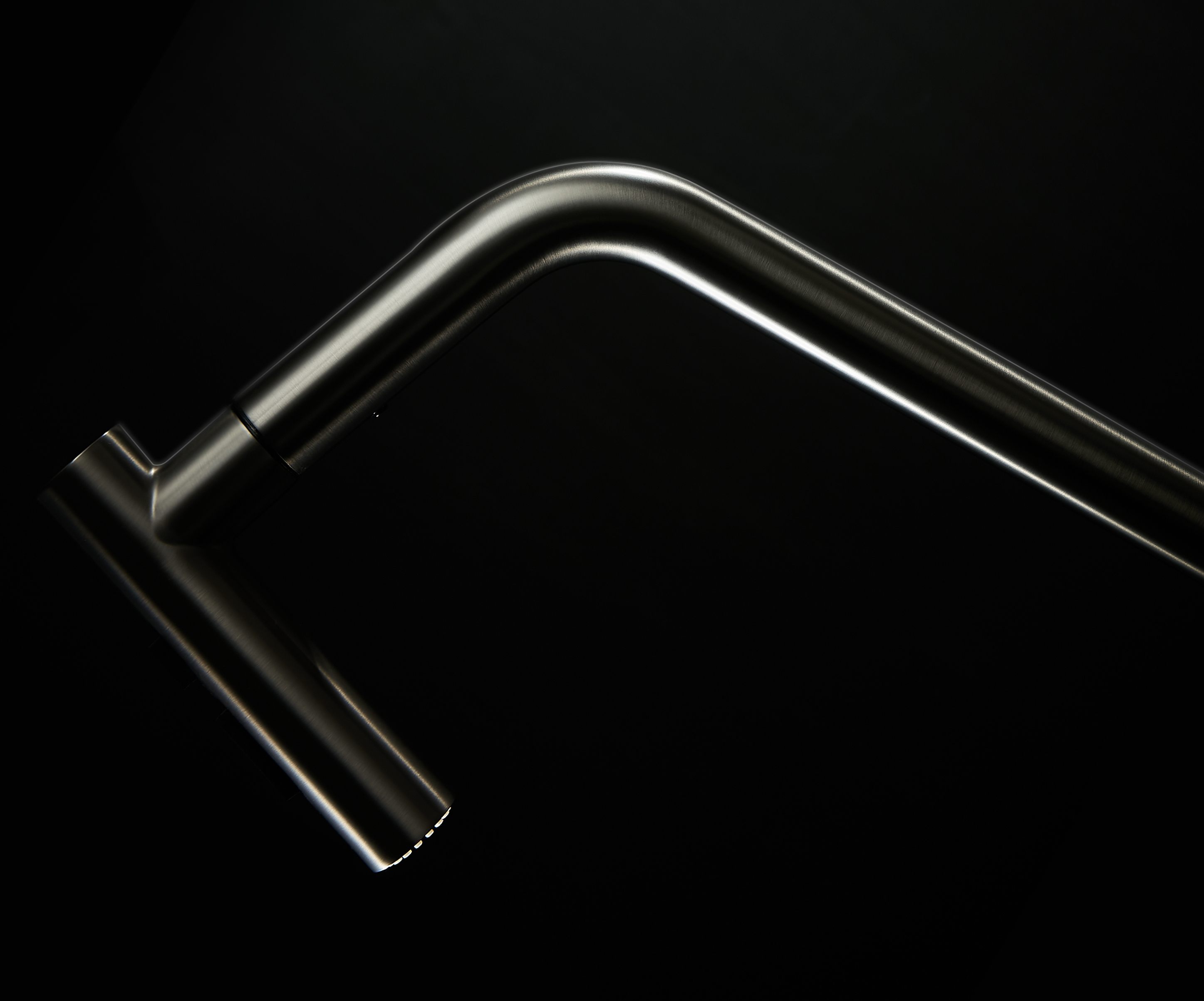 hot and cold kitchen taps