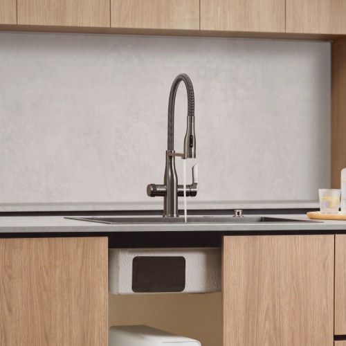Kitchen faucet
