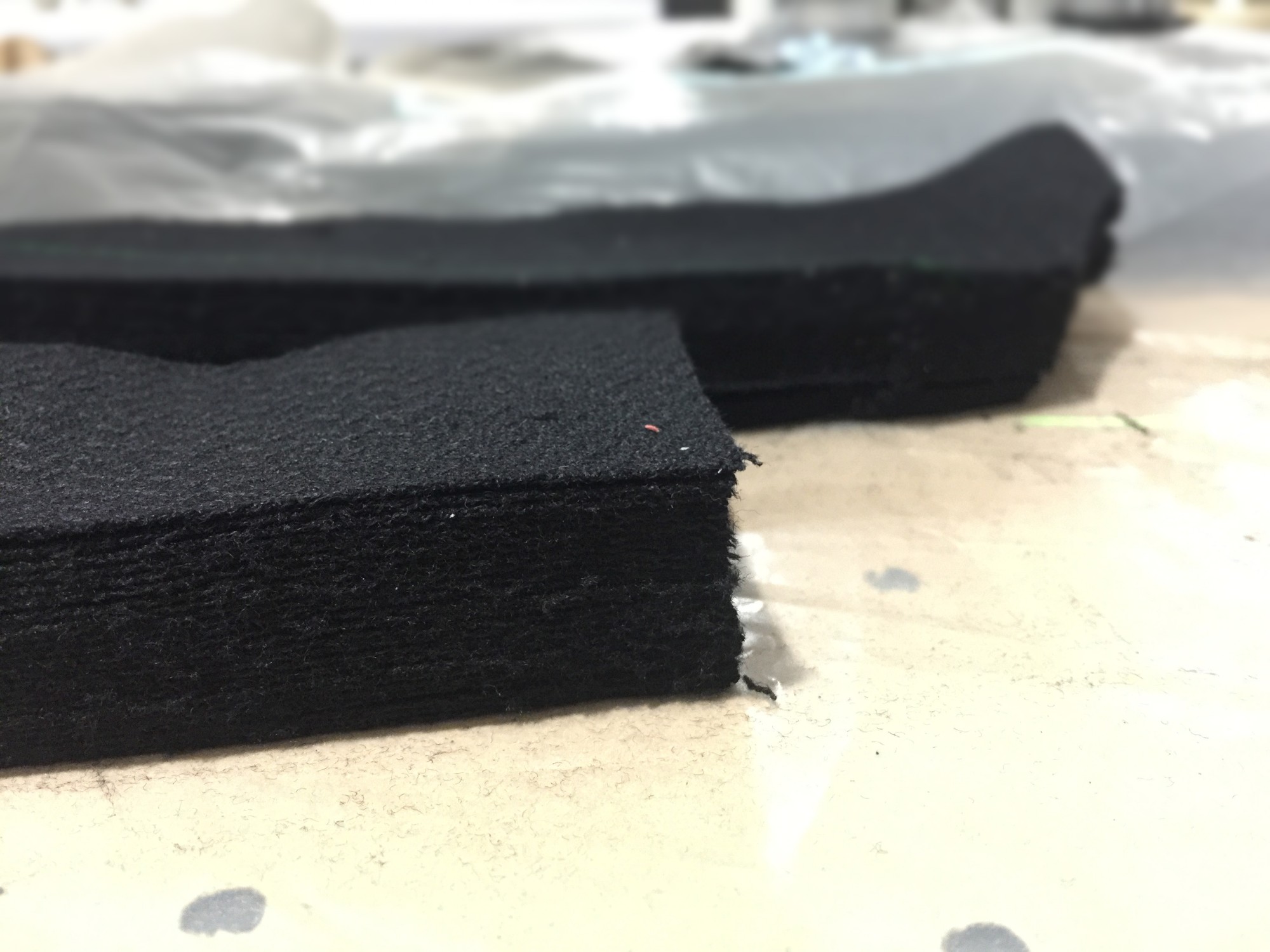 Precio de la máquina cortadora CNC de tela de tela de múltiples capas