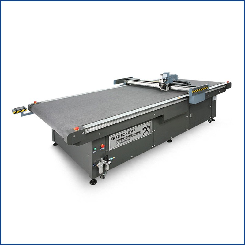 Máquina de corte de tecido liso de mesa plana automática