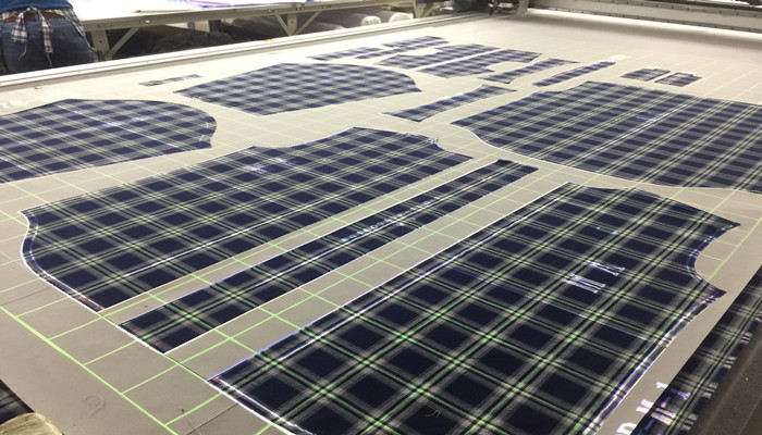 صناعة الملابس الرقمية سكين CNC حلول القطع