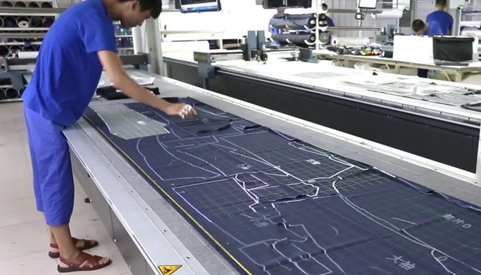 تقنية القطع Ruizhou لخياطة الملابس الشخصية