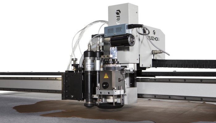 ما هو الفرق بين القطع الرقمي وقطع القوالب؟