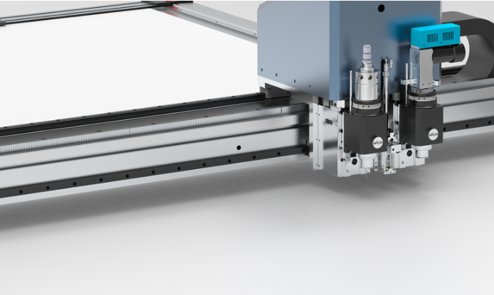 اختر السكين المناسب، وقطع المادة المناسبة، واختر أدوات رويزو التحكم الرقمي بالكمبيوتر، مقص المواد المرنة الحصري الخاص بك