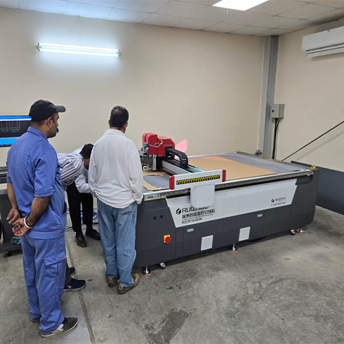 数控切割机在制造业的未来