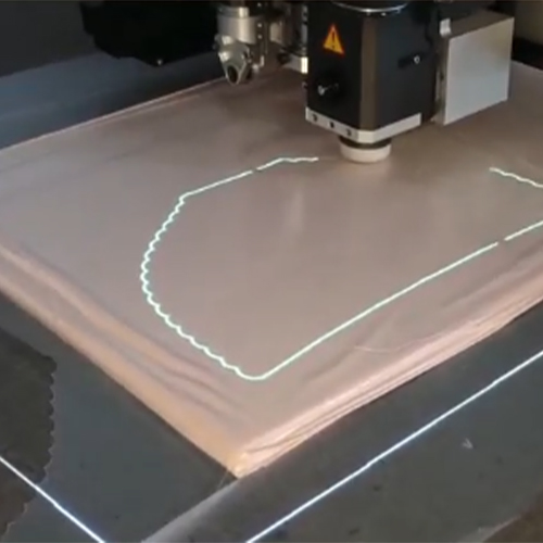 Intelligent Fabric Cutting Machine for Multi-Layer Garment Cutting with Automatic Nesting & Precision Cutting
