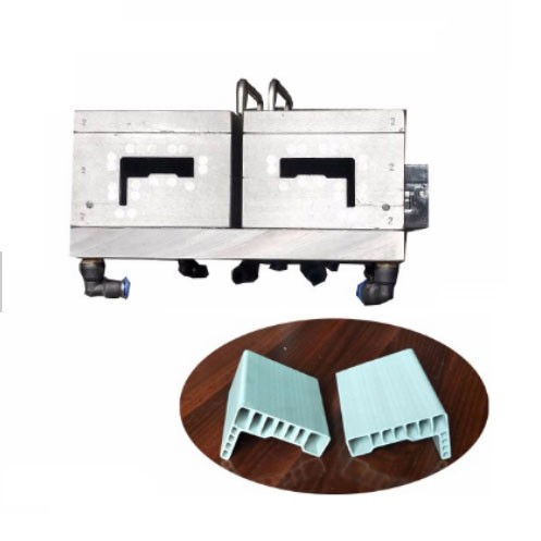 4 exits glazing bead extrusion mould