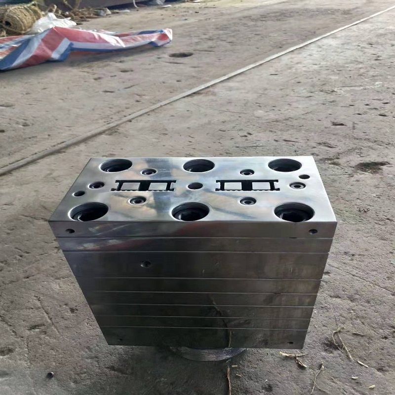 High quality and cheap price pvc profile extrusion mould