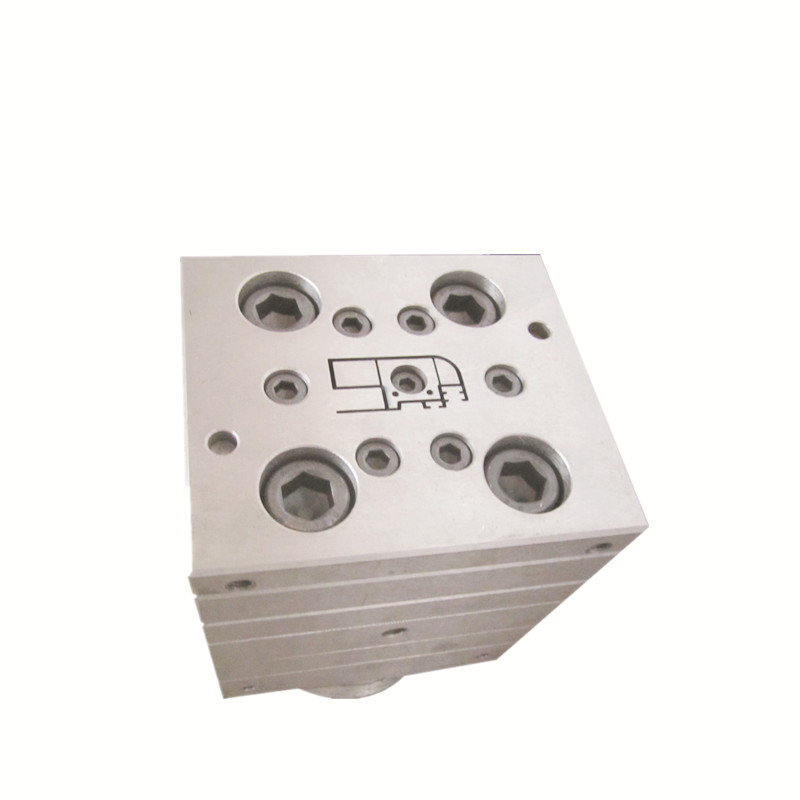 China Manufacturer PVC extrusion mould for plastic with high quality