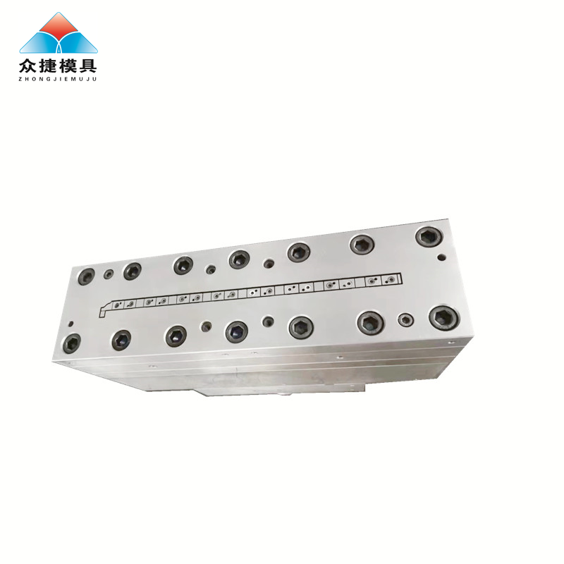 Hotselling Cleaning UPVC window frames extrusion mould with high quality