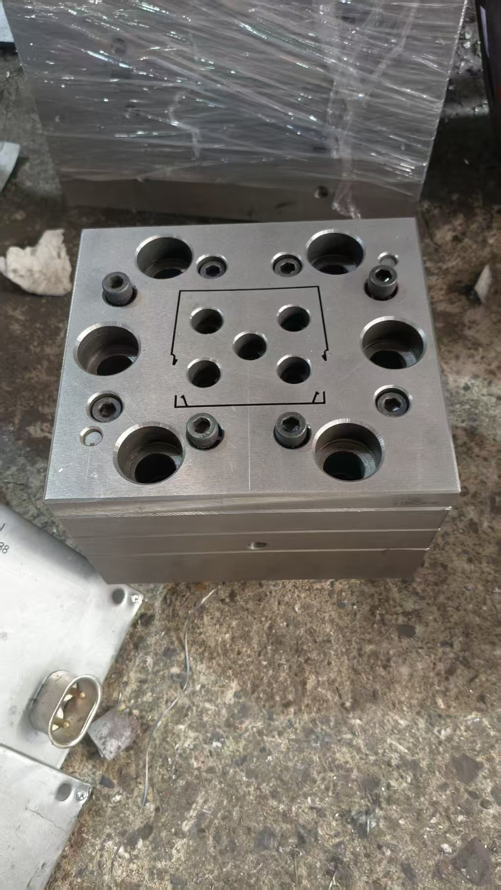 PVC Cable Trunking Extrusion Mold