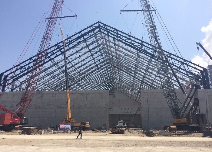 Steel truss roof