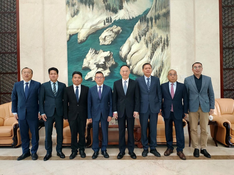El presidente Huang Daoyuan y su delegación visitaron Pakistán para inspección y orientación