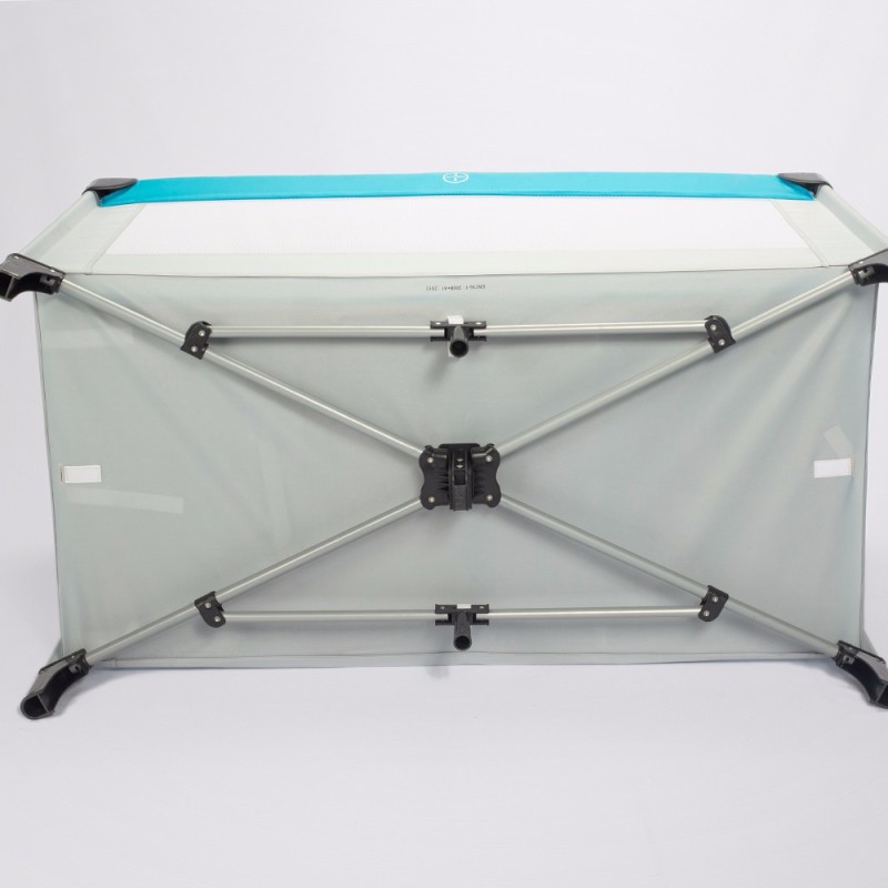 Katlanabilir Mavi Seyahat Karyolası