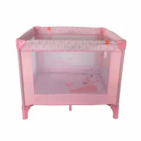 Petit lit de voyage carré