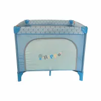 Petit lit de voyage carré