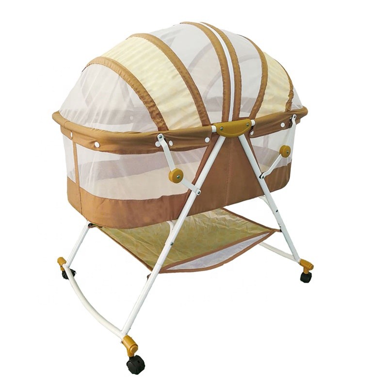 Baby cradle with clearance wheels