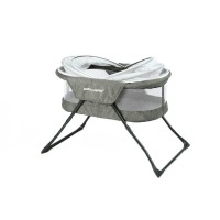 Kleiner zusammenklappbarer Stubenwagen