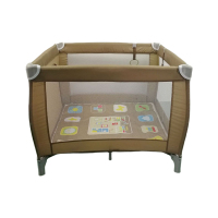 Grande box per bambini quadrato con cortile da gioco