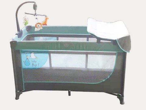 What to look for in a safe travel cot