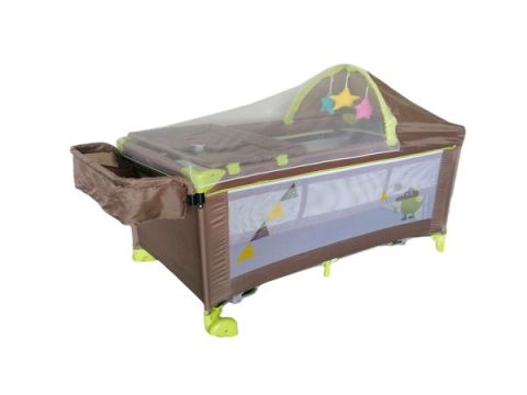 Do airlines charge for a travel crib?