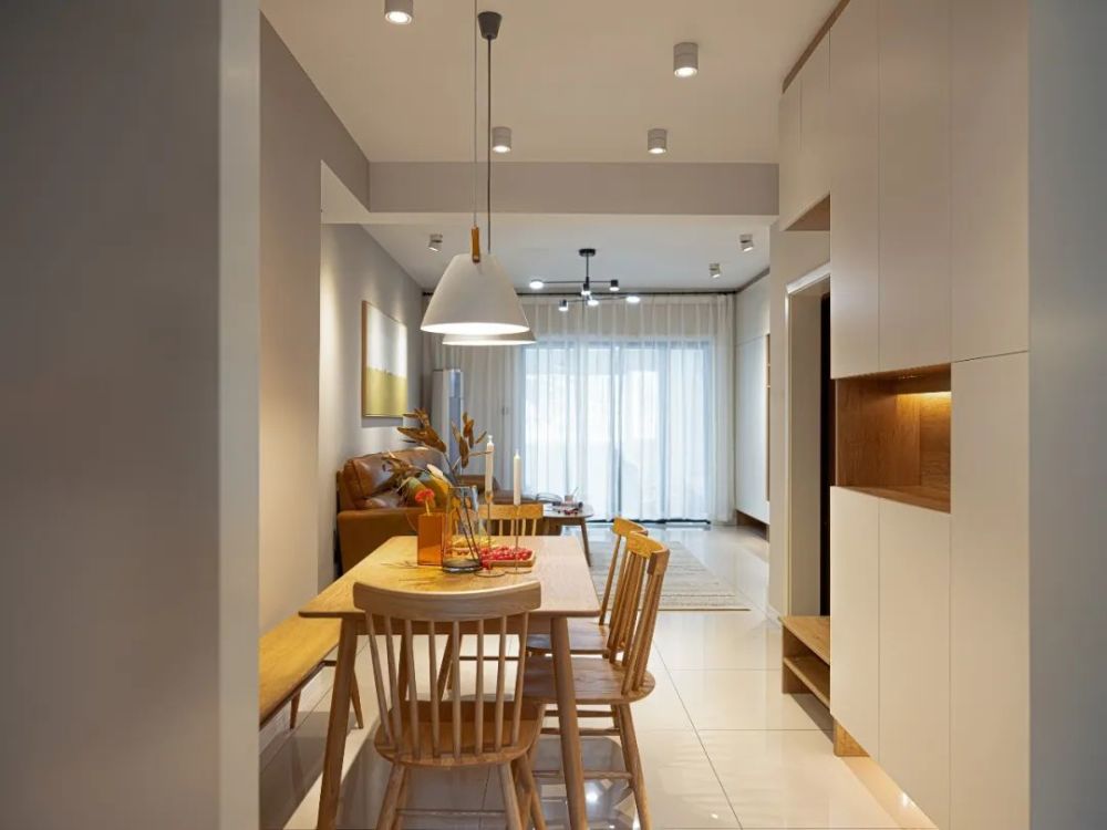 How to choose furniture for small apartment to show more space!