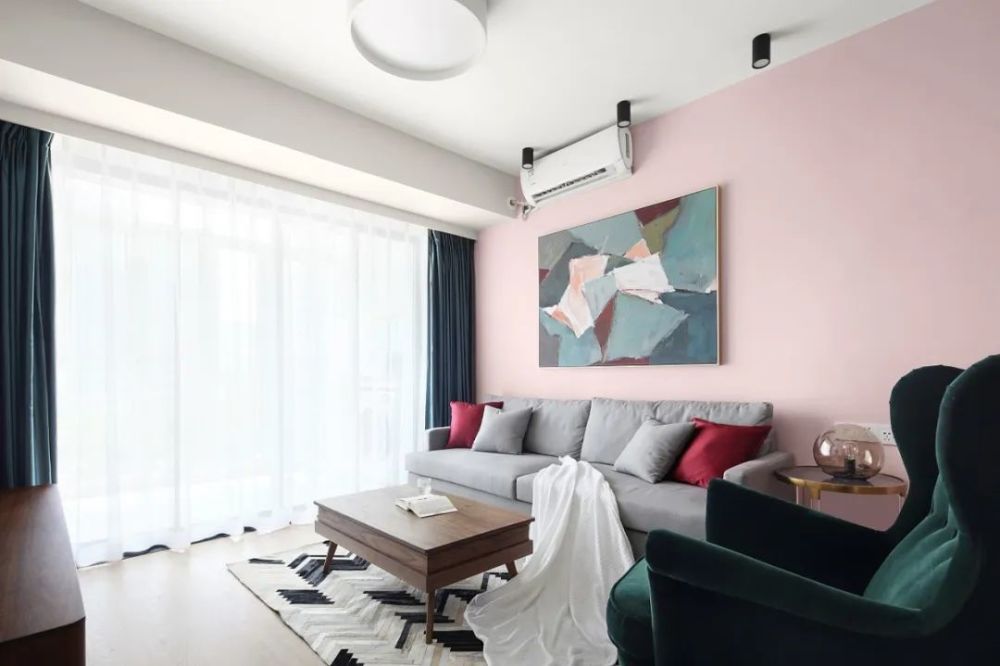 How to choose furniture for small apartment to show more space!