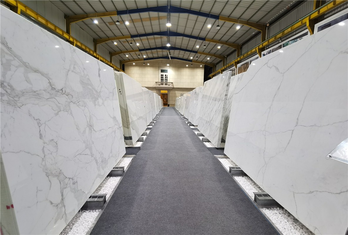 Italy Calacatta White Marble