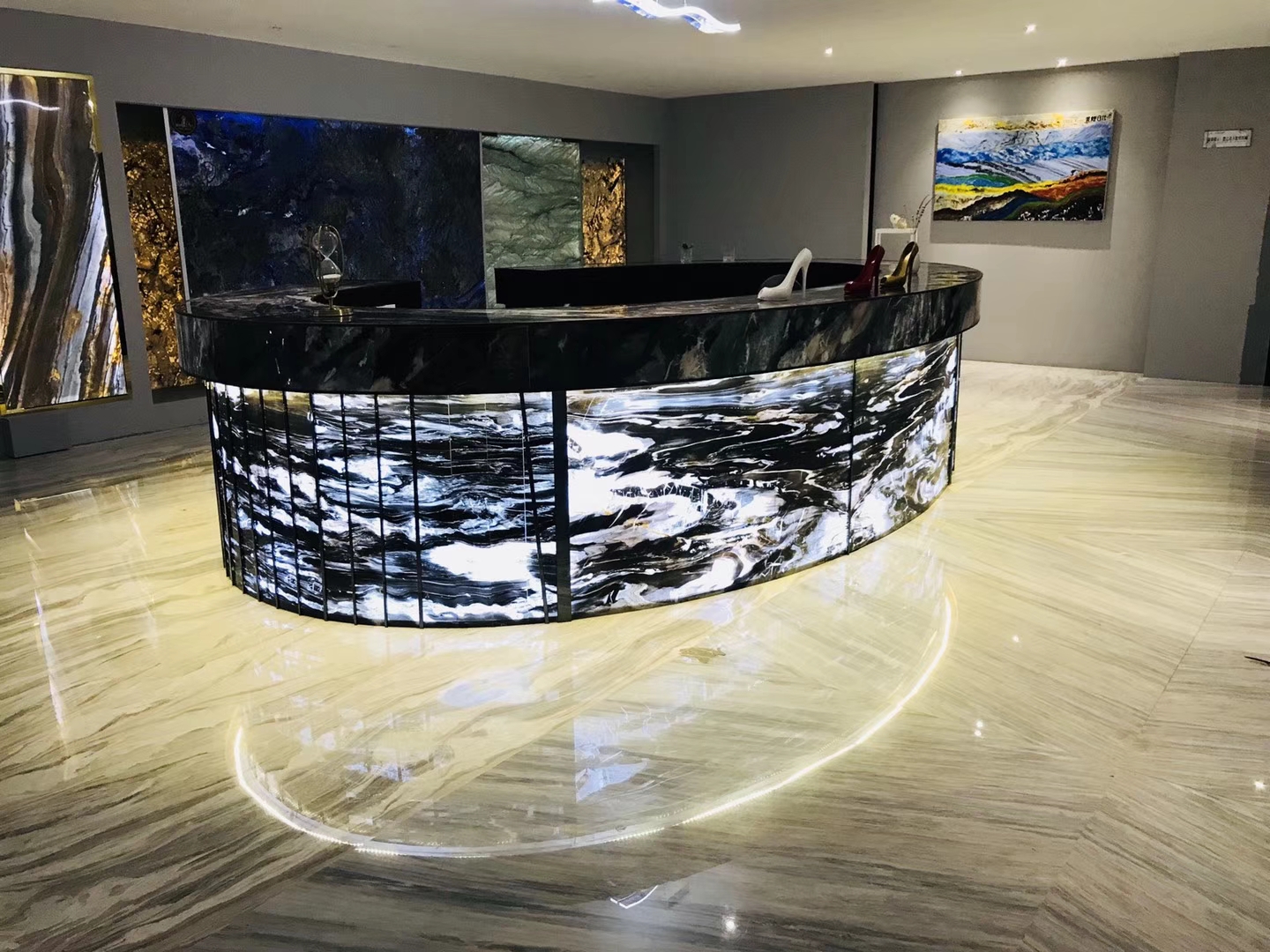 Artificial marble and natural marble