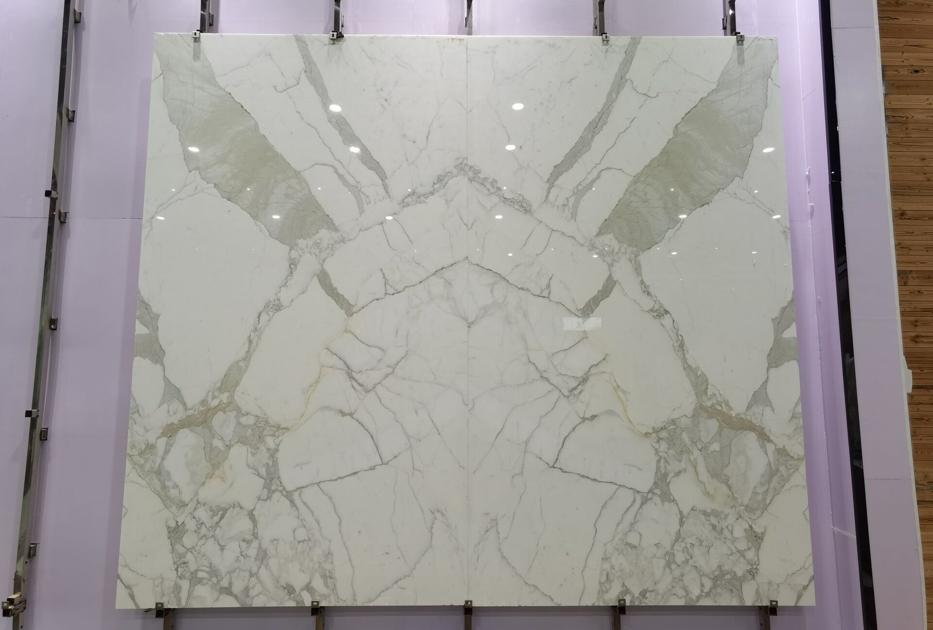 Polished Calacatta White Marble Slabs