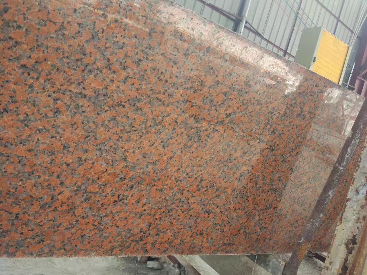 Maple Red Granite Stone Slab