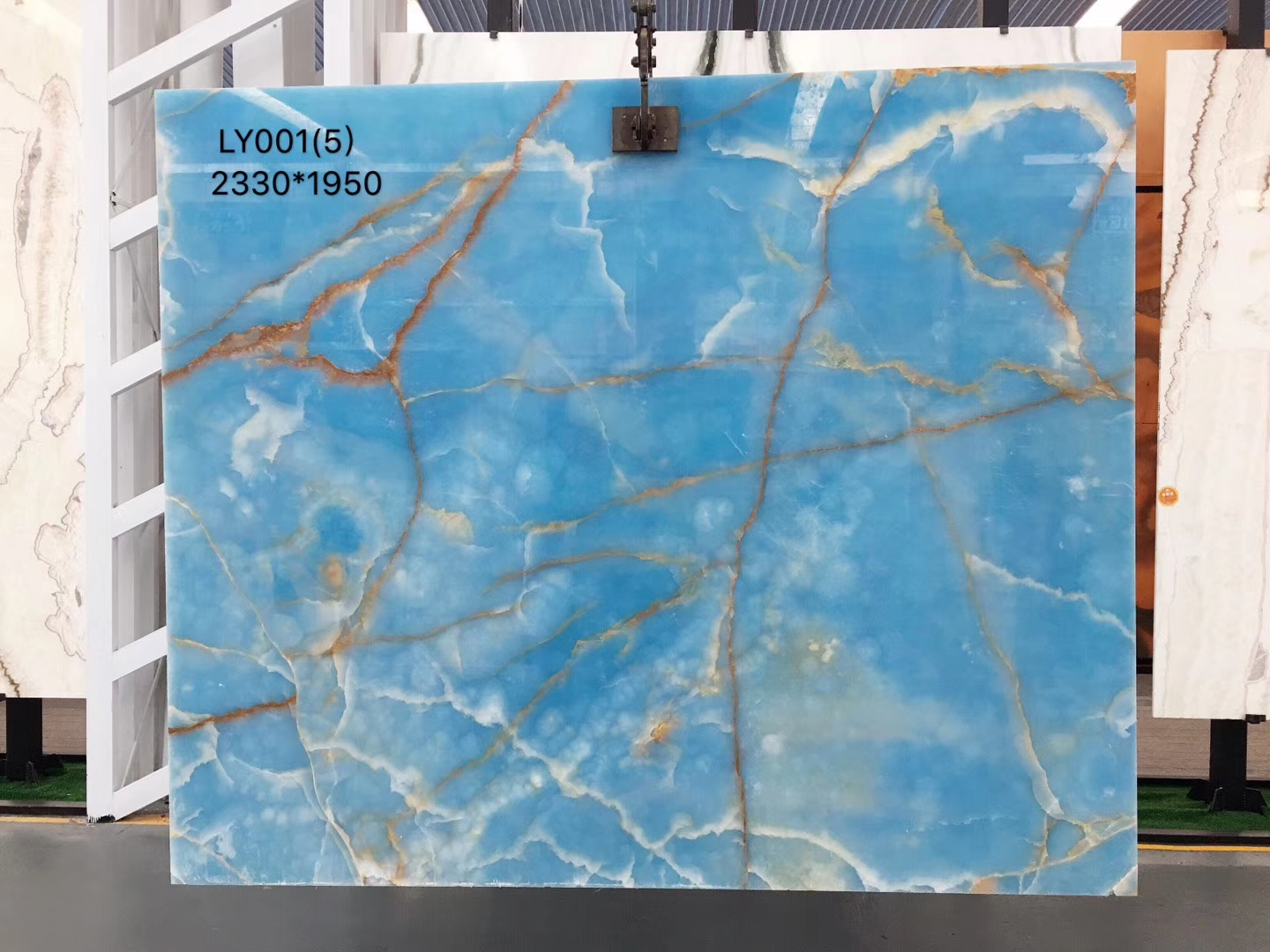 Natural Blue Onyx Stone Slab