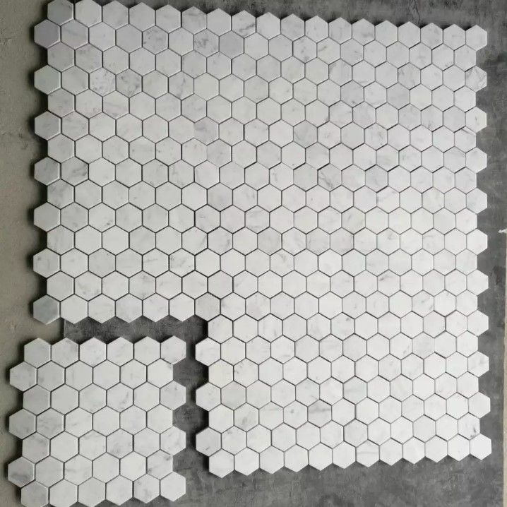 Cararra White Marble Mosaic Floor Tile