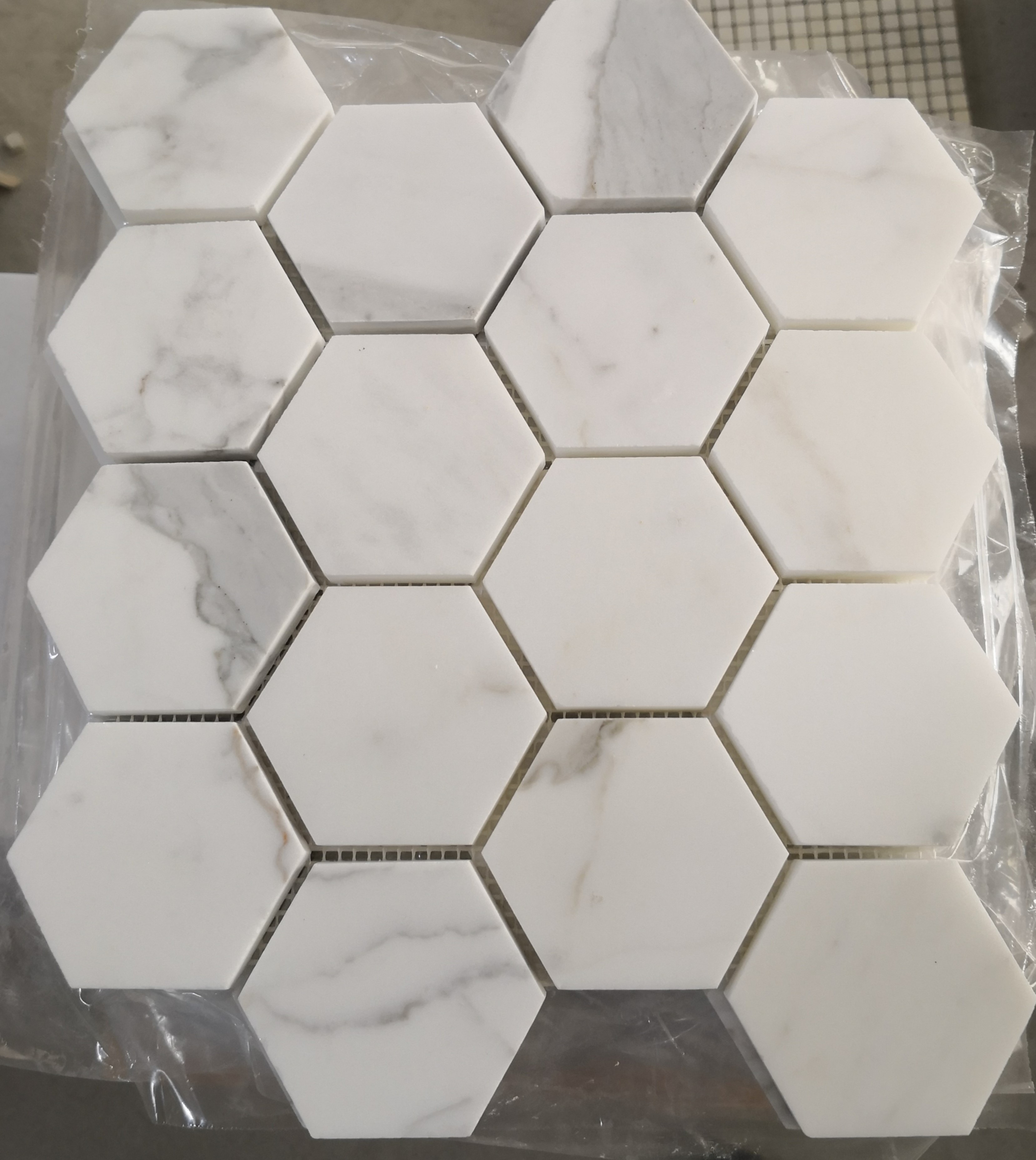 Polished Italian Carrara White Marble Hexagon Mosaic Tiles