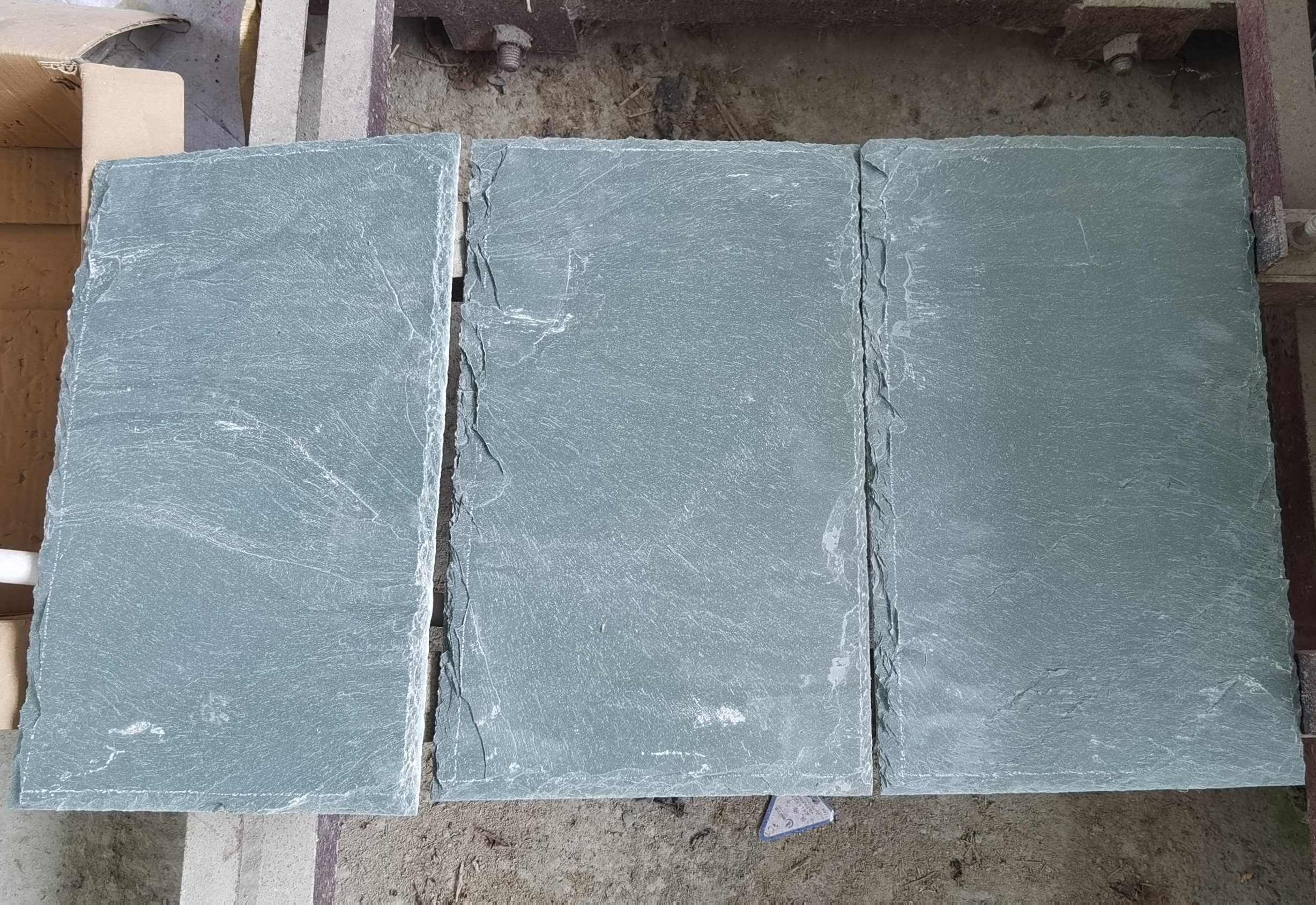 Green Slate Floor Tiles