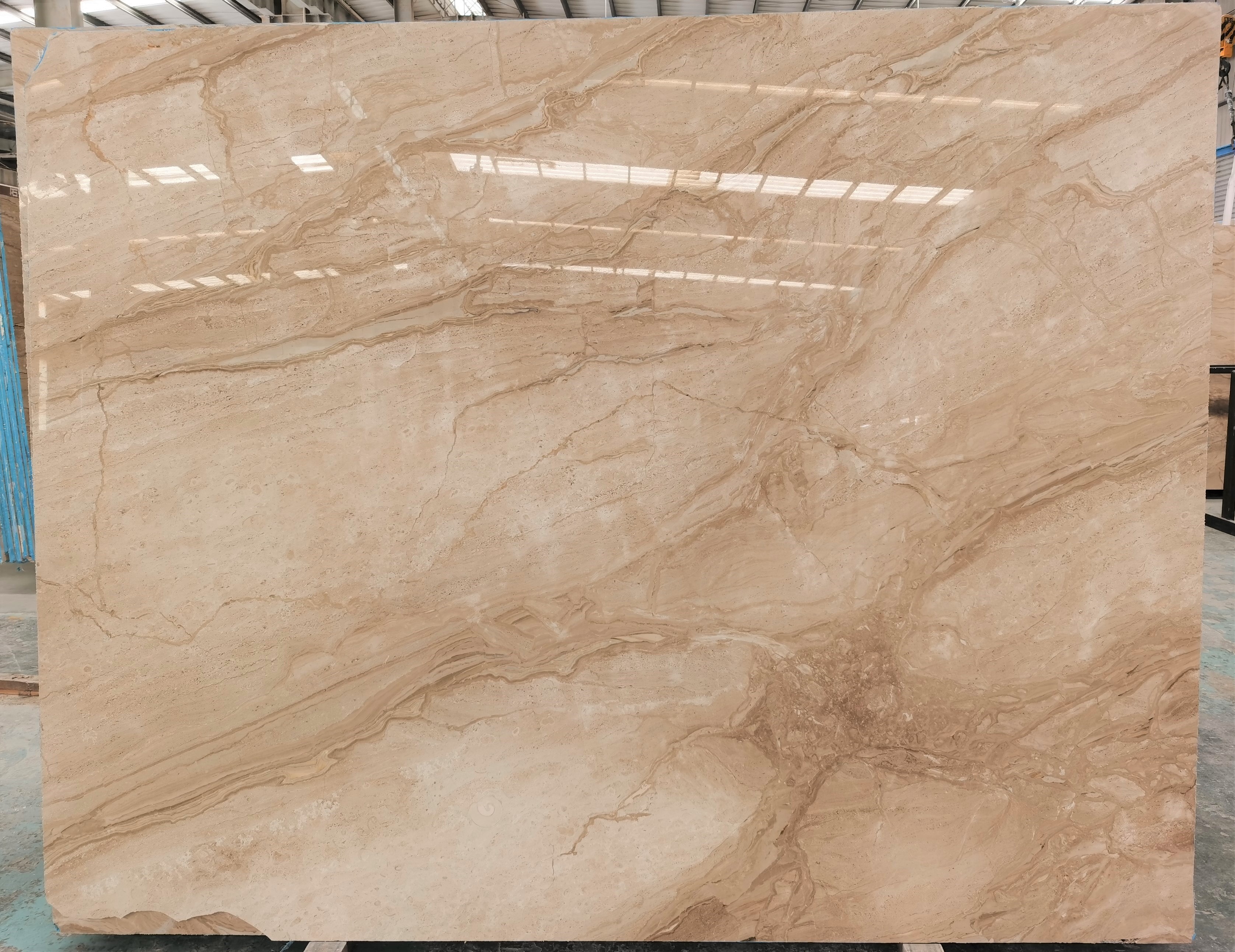 Daino Reale Beige Marble