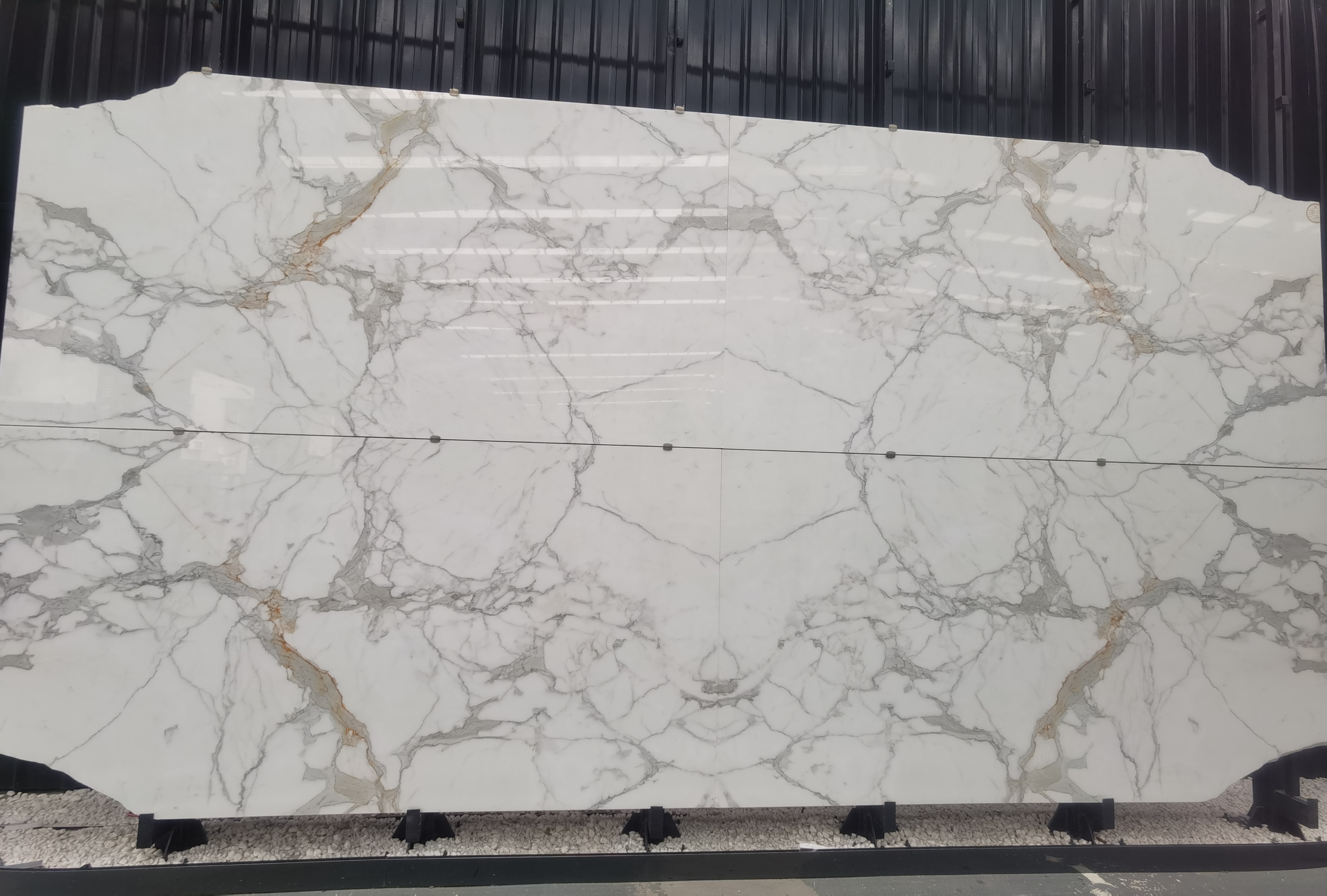 Italy Calacatta Gold Marble