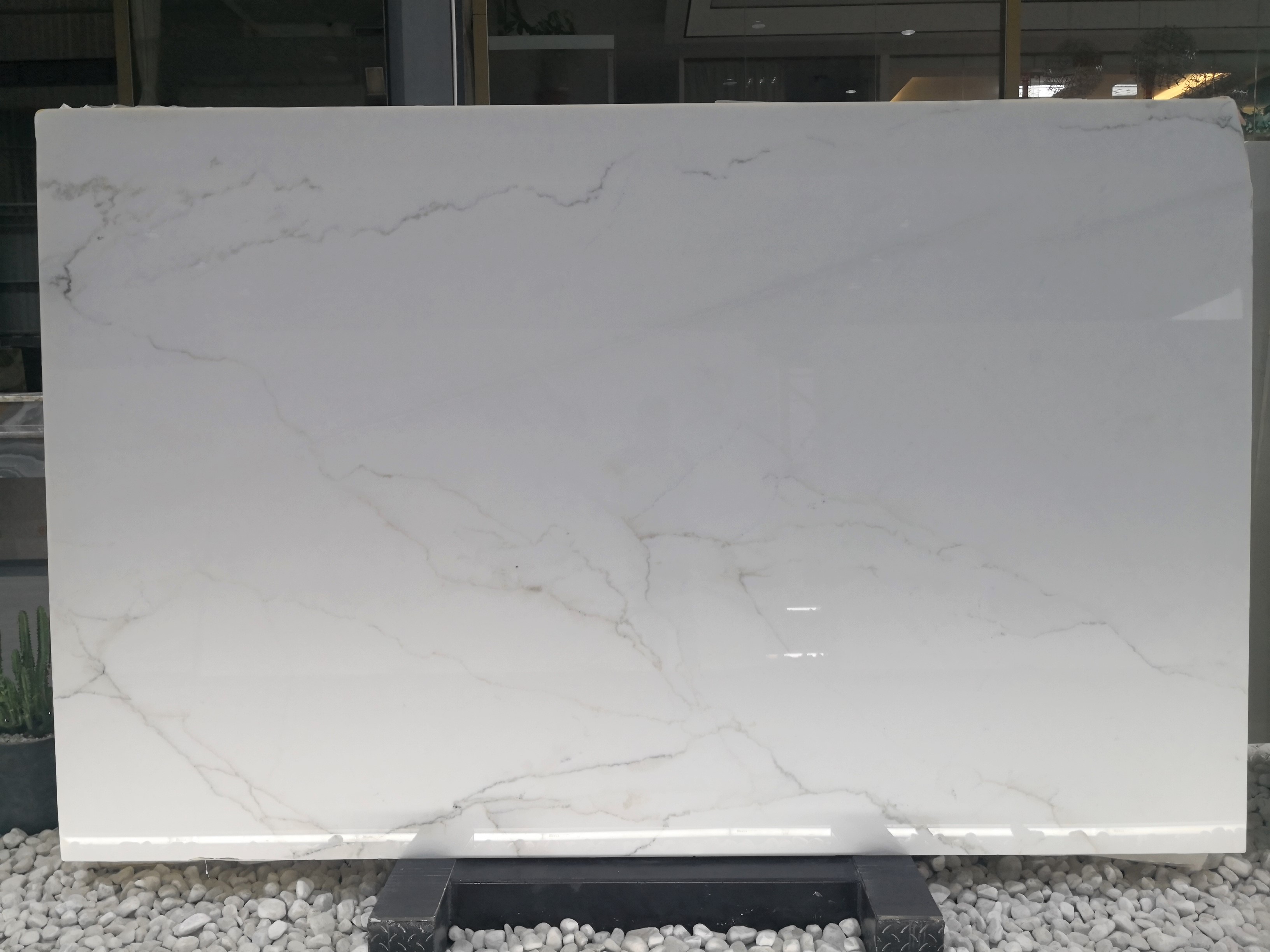 Calacatta Lincoln Marble