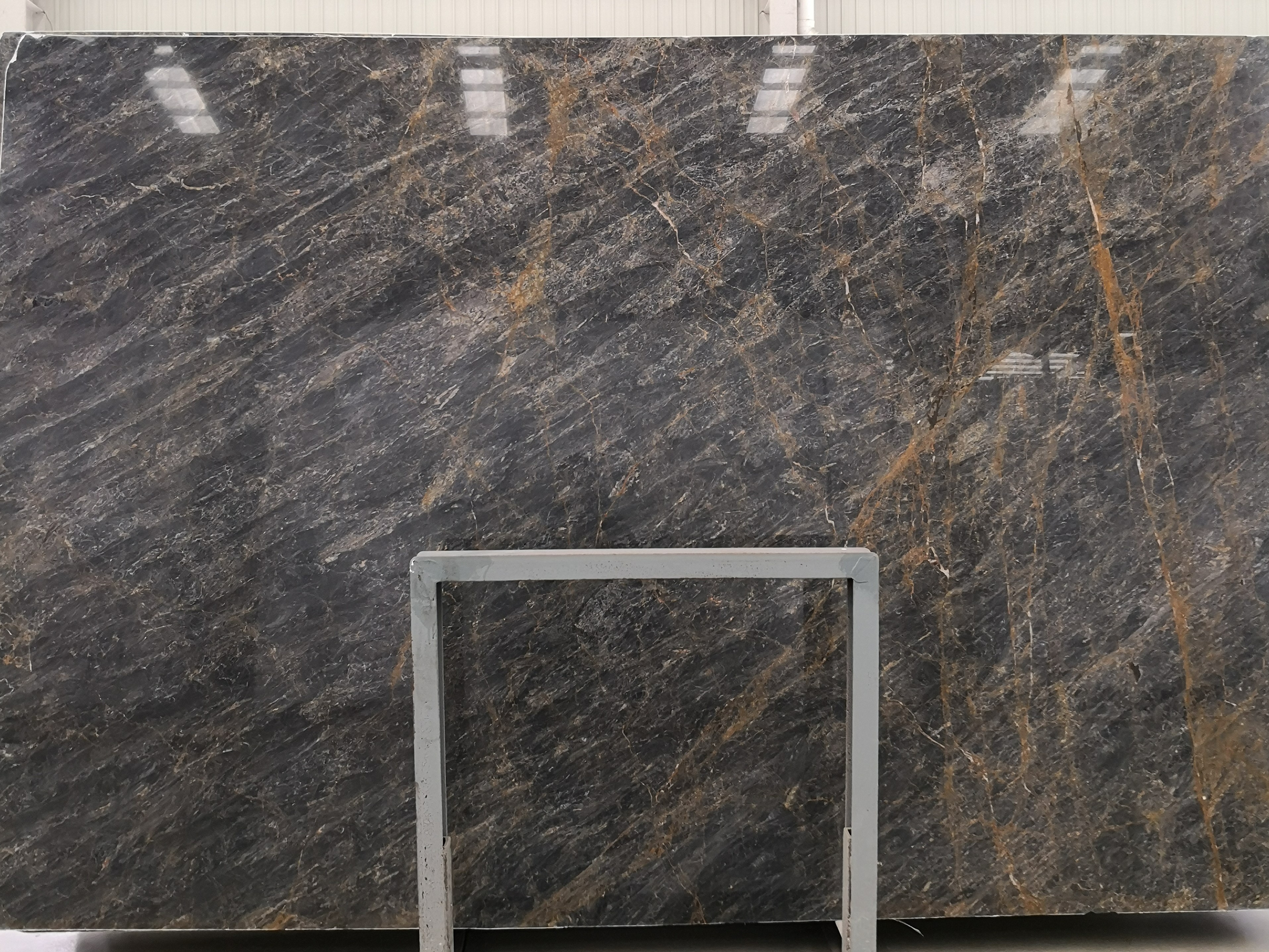 Lucca King Brown Marble