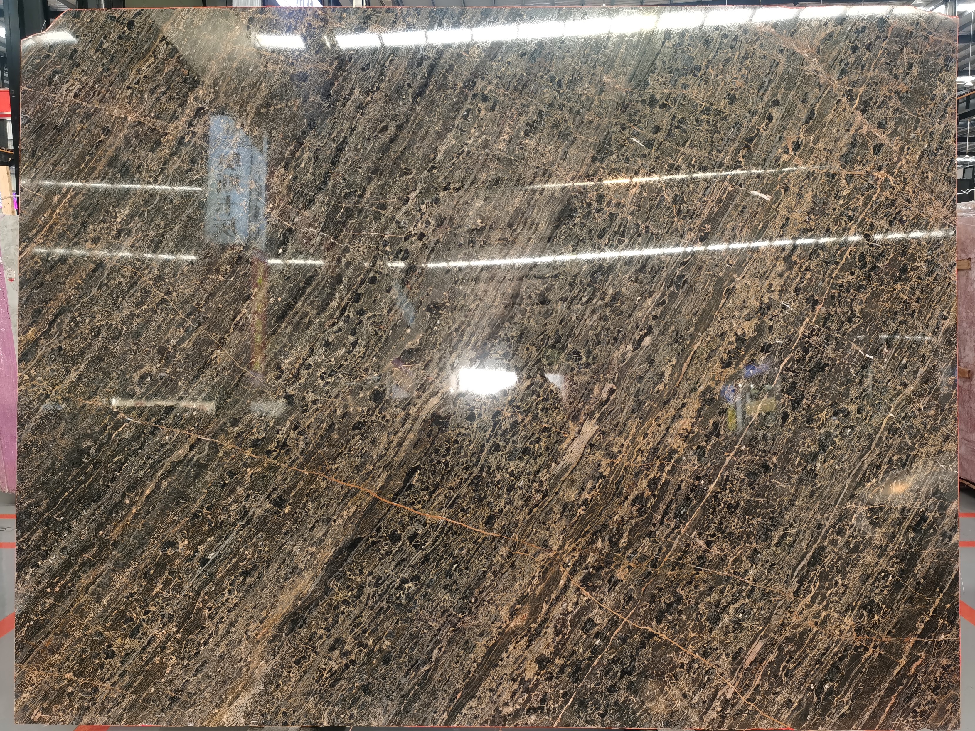 Lucca King Brown Marble