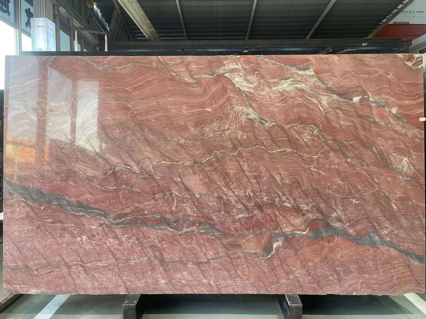 Supply Revolution Wave Quartzite Slab Wholesale Factory Xiamen Vq Stone Co Ltd 7568